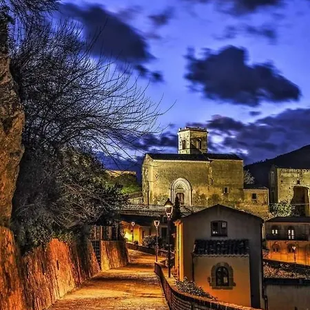 Loft S. Antonio Apartment Savoca