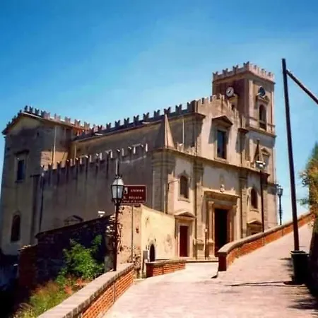 Loft S. Antonio Apartament *
